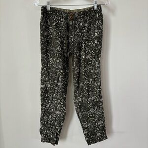 Hei Hei Cargo Style Pants Size 0‎